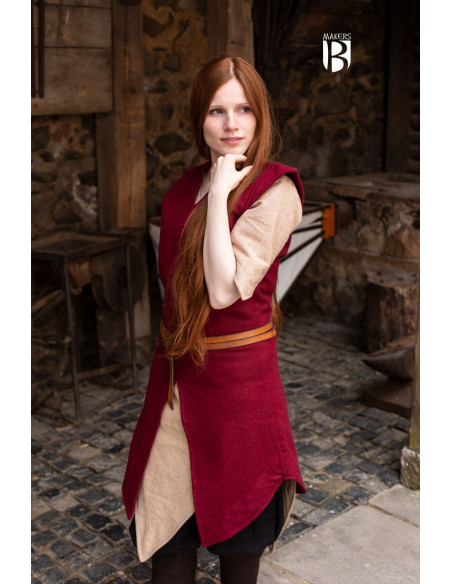 Meril women's tunic, red wool