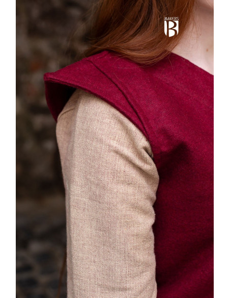 Meril women's tunic, red wool