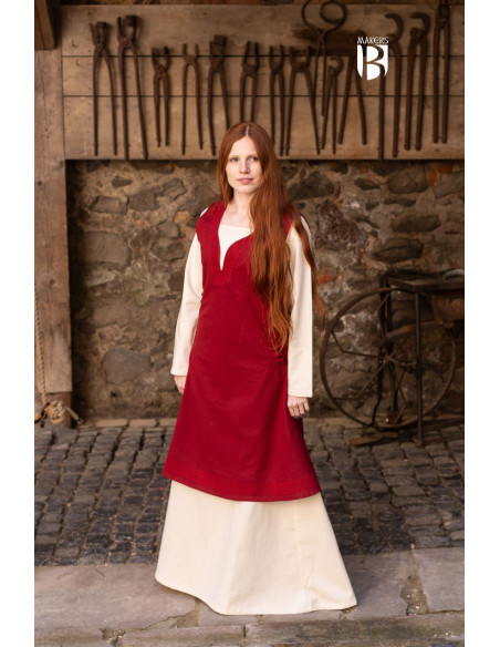 Lannion medieval dress, red