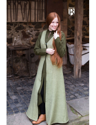 Medieval Brial Maiva