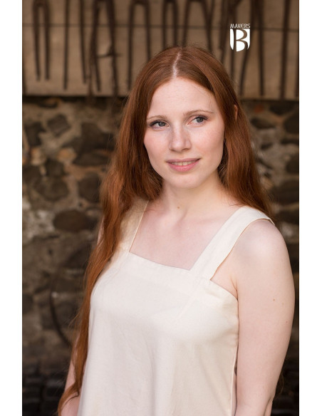 Metta medieval nightgown