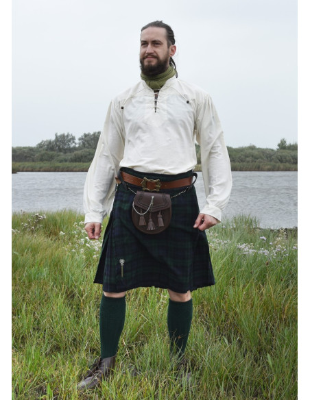 Kilt 8 yard Black Watch tartan