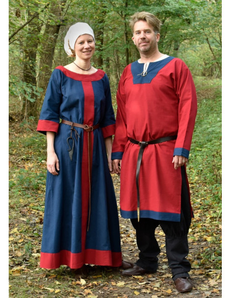 Vallentin long medieval tunic, red