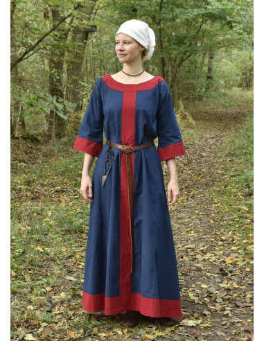Medieval dress Gudrun, blue-red