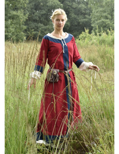 Gudrun medieval dress, red-blue