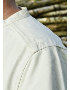 Peasant shirt with buttons