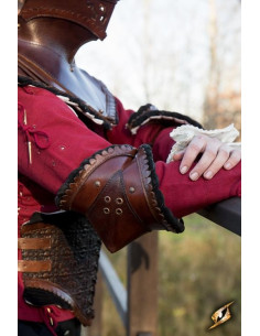 Guerrero Noble Shoulders 2