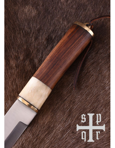 Scalexon with leather scabbard