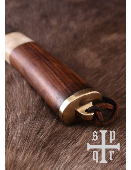 Scalexon with leather scabbard