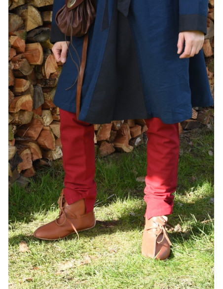 Chausses Early Middle Ages