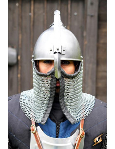 Persian helmet with chain mail
