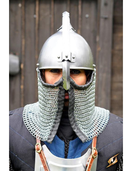 Persian helmet with chain mail