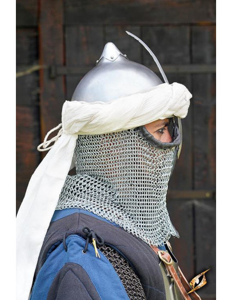 Persian helmet with chain mail