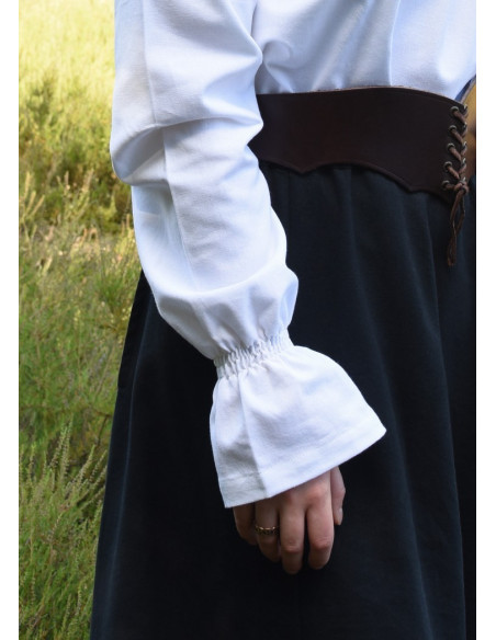 White long-sleeved medieval blouse,... White long-sleeved medieval blouse,...