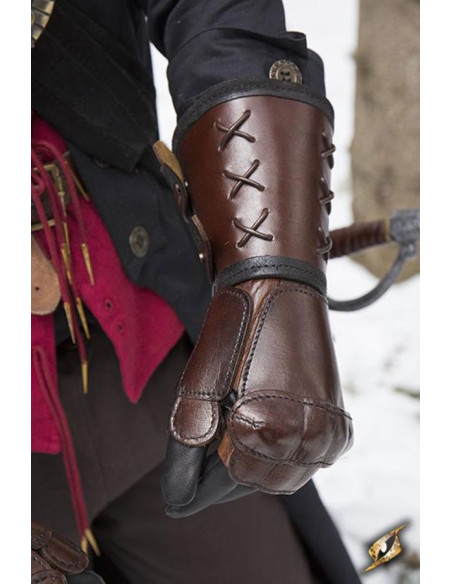 Leather gauntlet, left arm (1 ct.)
