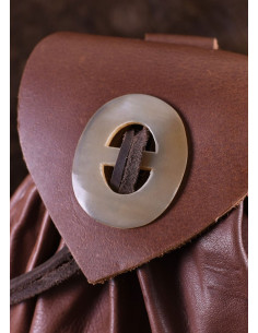 Medieval Geldkatze bag brown leather with horn closure 2