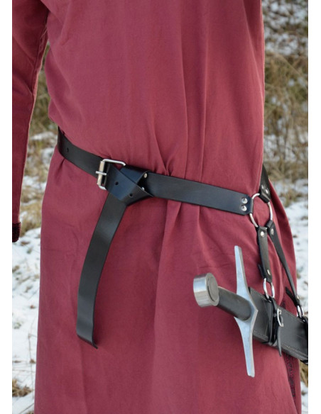 Long belt for medieval sword (160 cms.) Long belt for medieval sword (160 cms.)