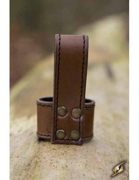 Medieval baldric for daggers