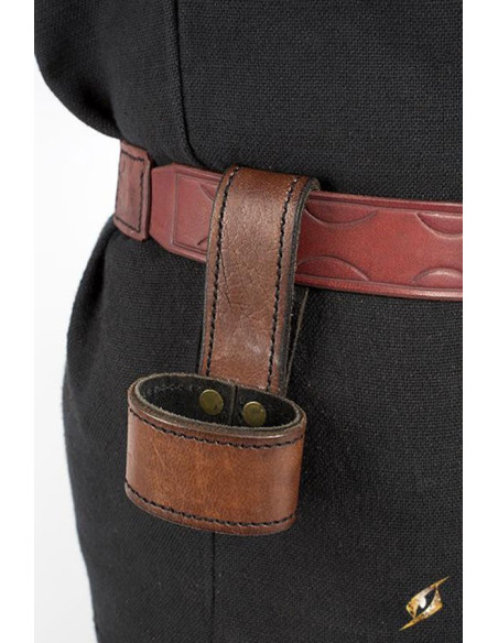 Medieval baldric for daggers