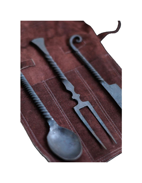 Set of 3 medieval cutlery with cover