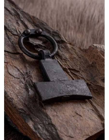 Thor's hammer pendant in wrought iron