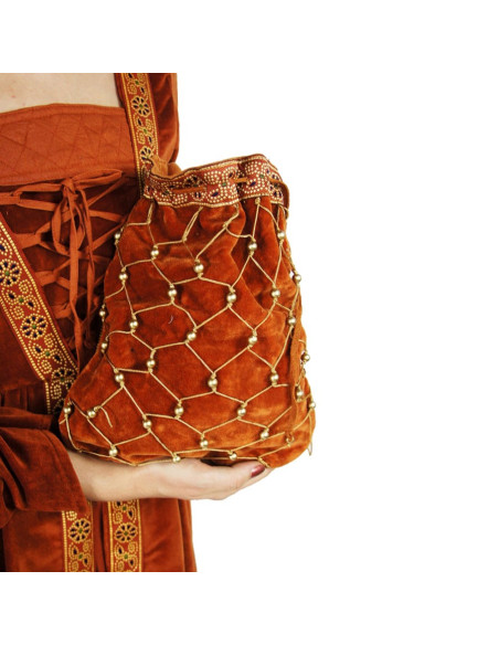 Medieval noblewoman's terracotta net bag Medieval noblewoman's terracotta net bag