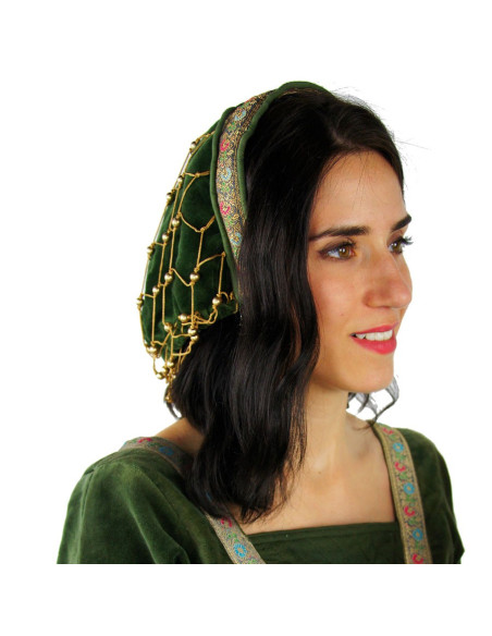 Noble green velvet cap