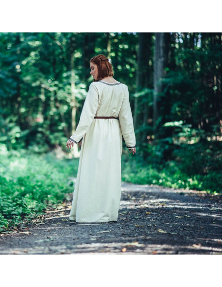 Black Viking apron model Bua Black Viking apron model Bua