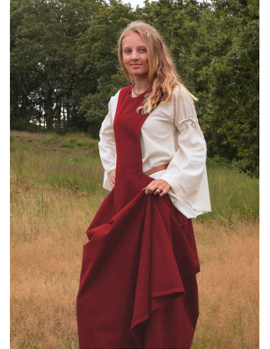 Andra medieval dress, red
