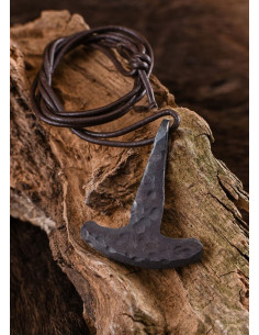 Thor's hammer pendant, hand forged 2