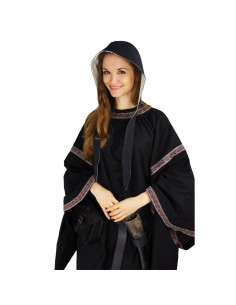 Medieval crespina woman model Alex, natural black and white