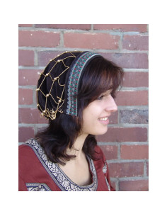 Medieval coif of nobleman Elaine, brown color