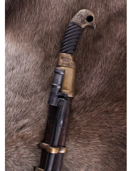 Aged Shashka saber, with bayonet
