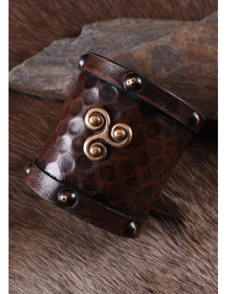 Viking leather bracelet with Trisquel