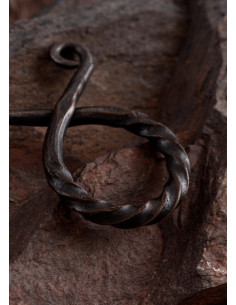 Small twisted iron troll cross pendant 2