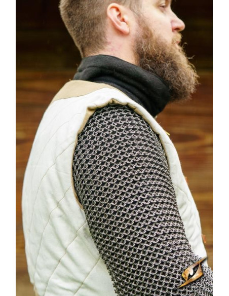 Dastán quilted prawn in white-beige