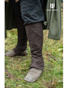 Medieval greaves in Seran wool, brown color