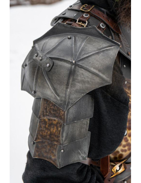 Shoulderpads of the Orc Raiders, LARP