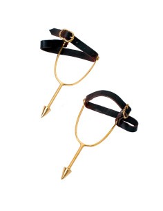 Norman spurs in brass (includes the pair)