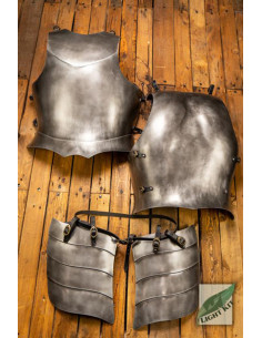 Epic Armory Palace Guards Breastplate 2
