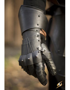 Fantastic Gauntlets of the Undead, Epic Armory