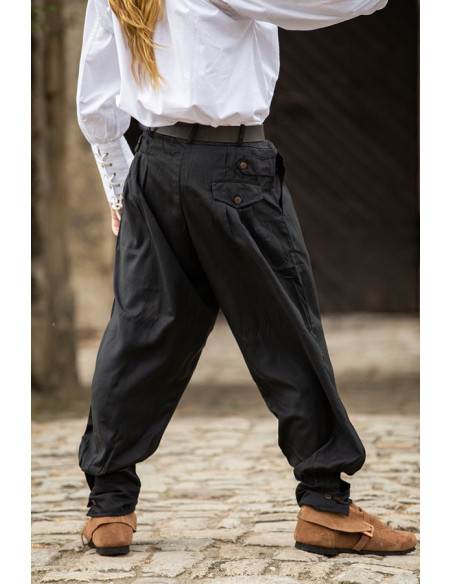 Eckart model wide capri pants, black...