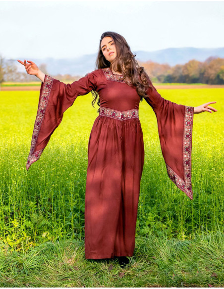 Medieval nobility dress, burgundy red