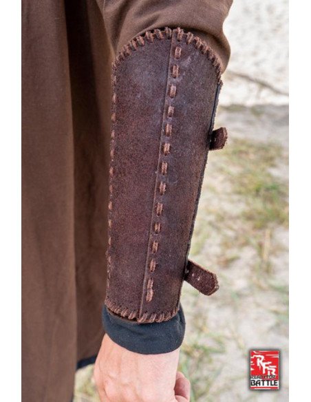 Veteran's medieval bracers, in brown...