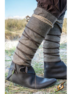 Wool twisted leg warmers with Fishbone pattern, desert beige 2