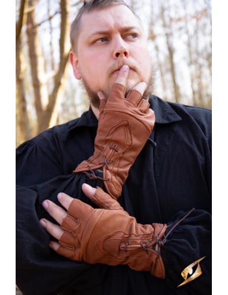 Pícaro fantasy gloves in light brown...