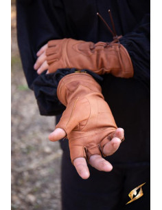 Pícaro fantasy gloves in light brown leather 2