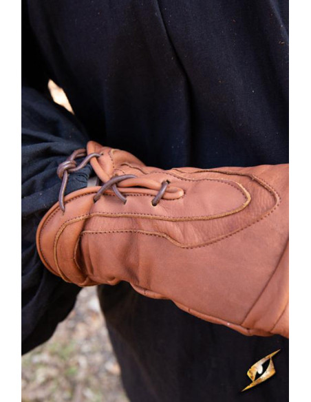 Pícaro fantasy gloves in light brown...