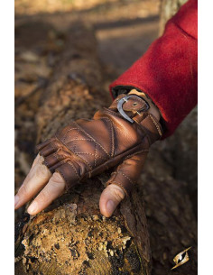 Celtic gloves in brown leather, buckle closure