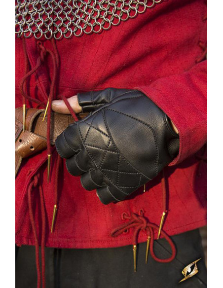 Celtic black leather gloves, buckle...